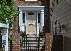 Pre-foreclosure in  DUFFER WAY Montgomery Village, MD 20886