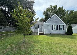 Pre-foreclosure in  ALVIN AVE Salisbury, MD 21804