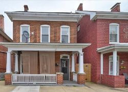 Pre-foreclosure in  AVALON AVE Hagerstown, MD 21740