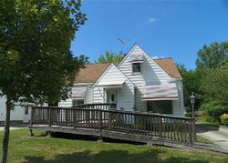 Pre-foreclosure in  KEYSTONE RD Cleveland, OH 44134