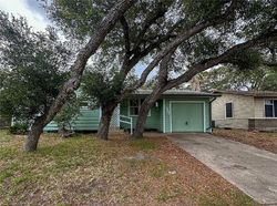 Pre-foreclosure Listing in OAK PARK DR ARANSAS PASS, TX 78336