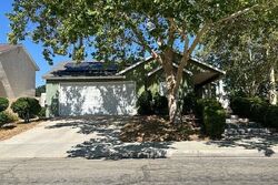 Pre-foreclosure in  39TH ST W Lancaster, CA 93536