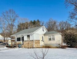  Mulberry Ave, Cumberland MD