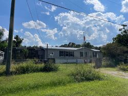 Pre-foreclosure in  COYOTE TRL Polk City, FL 33868