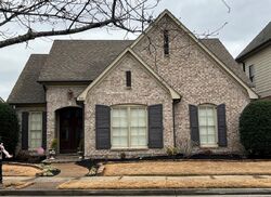 Pre-foreclosure in  WYCLIFFE BLVD Collierville, TN 38017