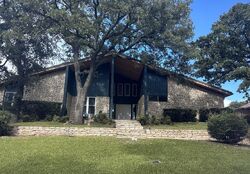  Mid Pines Ct, Arlington TX