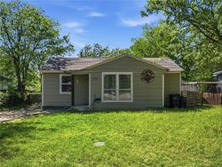 Pre-foreclosure in  LAWTHER DR Fort Worth, TX 76114
