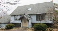 Pre-foreclosure in  WINTER CT Long Pond, PA 18334