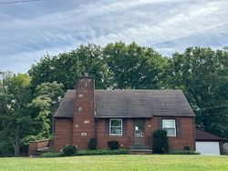 Pre-foreclosure in  BRIDLE PATH TRL Wickliffe, OH 44092