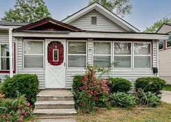 Pre-foreclosure in  AMITY AVE Muskegon, MI 49442