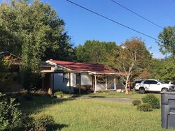 Pre-foreclosure in  LOWERY ST SW Decatur, AL 35601