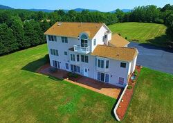  Alean Rd, Boones Mill VA