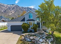 Pre-foreclosure in  N 1000 E Ogden, UT 84414