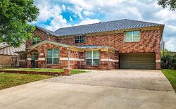 Pre-foreclosure in  WOODVALLEY DR Houston, TX 77096