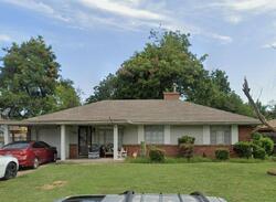 Pre-foreclosure in  NW 12TH ST Oklahoma City, OK 73107