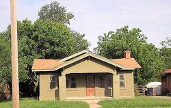 Pre-foreclosure in  N LOTTIE AVE Oklahoma City, OK 73111