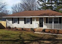 Pre-foreclosure in  FINCHER BLVD Charlotte, NC 28269