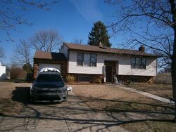Pre-foreclosure in  VANDERBILT AVE Woodbury Heights, NJ 08097