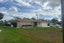 Pre-foreclosure in  YORKSHIRE ST Port Charlotte, FL 33952
