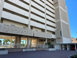 Pre-foreclosure in  MIDNIGHT PASS RD  Sarasota, FL 34242