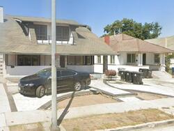 Pre-foreclosure in  ARLINGTON AVE Los Angeles, CA 90019