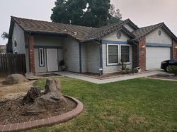 Pre-foreclosure in  PRINCETON AVE Madera, CA 93637