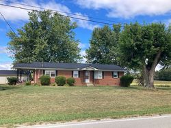 Pre-foreclosure in  SHORT MOUNTAIN RD Woodbury, TN 37190