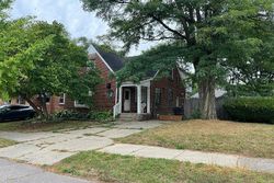 Pre-foreclosure in  CLOVERLAWN ST Detroit, MI 48204