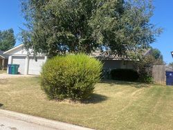 Pre-foreclosure in  HOLLYHEAD WAY Yukon, OK 73099