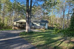  Copperhill Church L, Warne NC