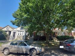 Pre-foreclosure in  W WRIGHTWOOD AVE Chicago, IL 60639