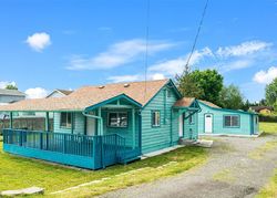 Pre-foreclosure in  1ST AVE N Auburn, WA 98001