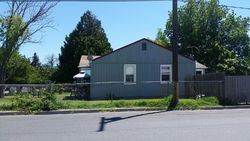 Pre-foreclosure Listing in ELM ST GRANDVIEW, WA 98930