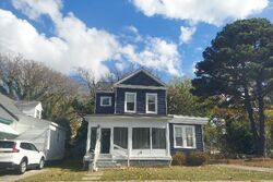 Pre-foreclosure in  LANSING AVE Portsmouth, VA 23704