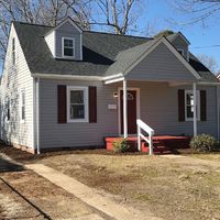 Pre-foreclosure in  HYDE CIR Norfolk, VA 23513