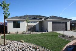 Pre-foreclosure in  E 640 S Ivins, UT 84738