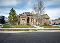 Pre-foreclosure in  E SANDPIPER LN Saratoga Springs, UT 84045