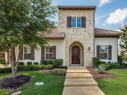 Pre-foreclosure in  FOUNTAINVIEW DR Irving, TX 75039