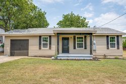 Pre-foreclosure in  FRANKLIN ST Lancaster, TX 75134