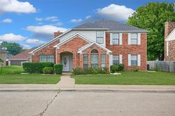Pre-foreclosure in  BARRINGTON DR Desoto, TX 75115