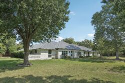 Pre-foreclosure in  PEBBLEBROOK DR Dallas, TX 75229