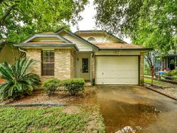 Pre-foreclosure in  KAVANAGH DR Austin, TX 78748