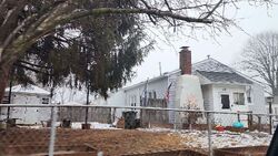 Pre-foreclosure in  NEW JERSEY AVE Wallingford, PA 19086