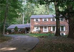 Pre-foreclosure in  ECHO VALLEY LN Newtown Square, PA 19073