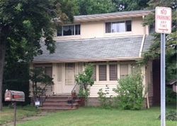 Pre-foreclosure in  LEXINGTON AVE Painesville, OH 44077