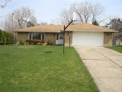 Pre-foreclosure in  SANDY HILL DR Cleveland, OH 44143