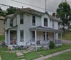 Pre-foreclosure in  GALIGHER ST Zanesville, OH 43701