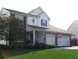 Pre-foreclosure in  FOX GLEN DR E Pickerington, OH 43147