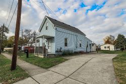 Pre-foreclosure in  BRADLEY AVE Cincinnati, OH 45215