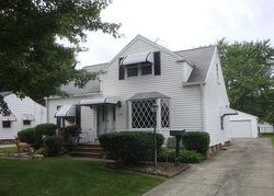 Pre-foreclosure in  CHESTNUT HILL DR Willoughby, OH 44094